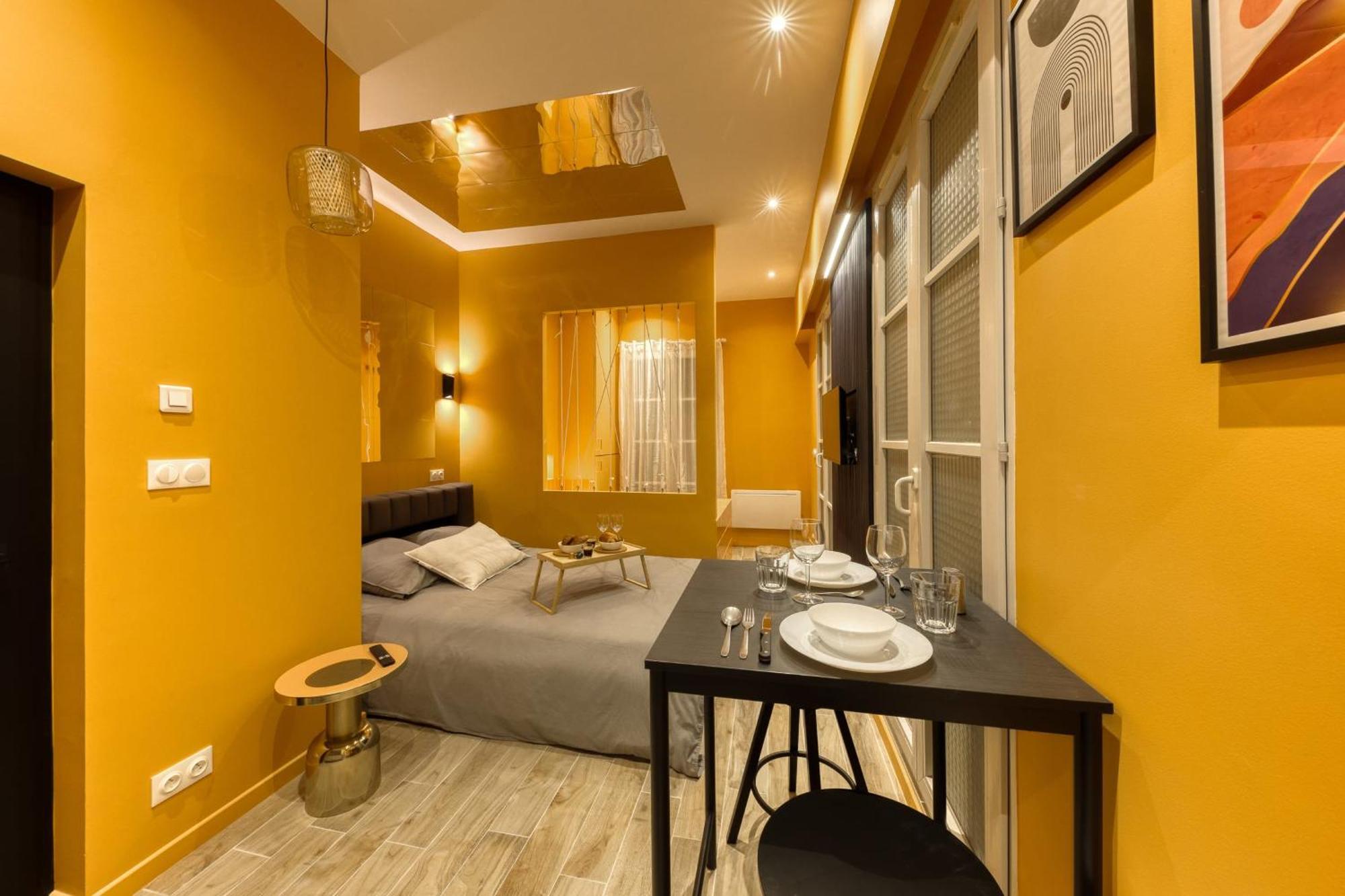 Deluxe Spa Suite Caramel Sweetness Melun Exterior foto